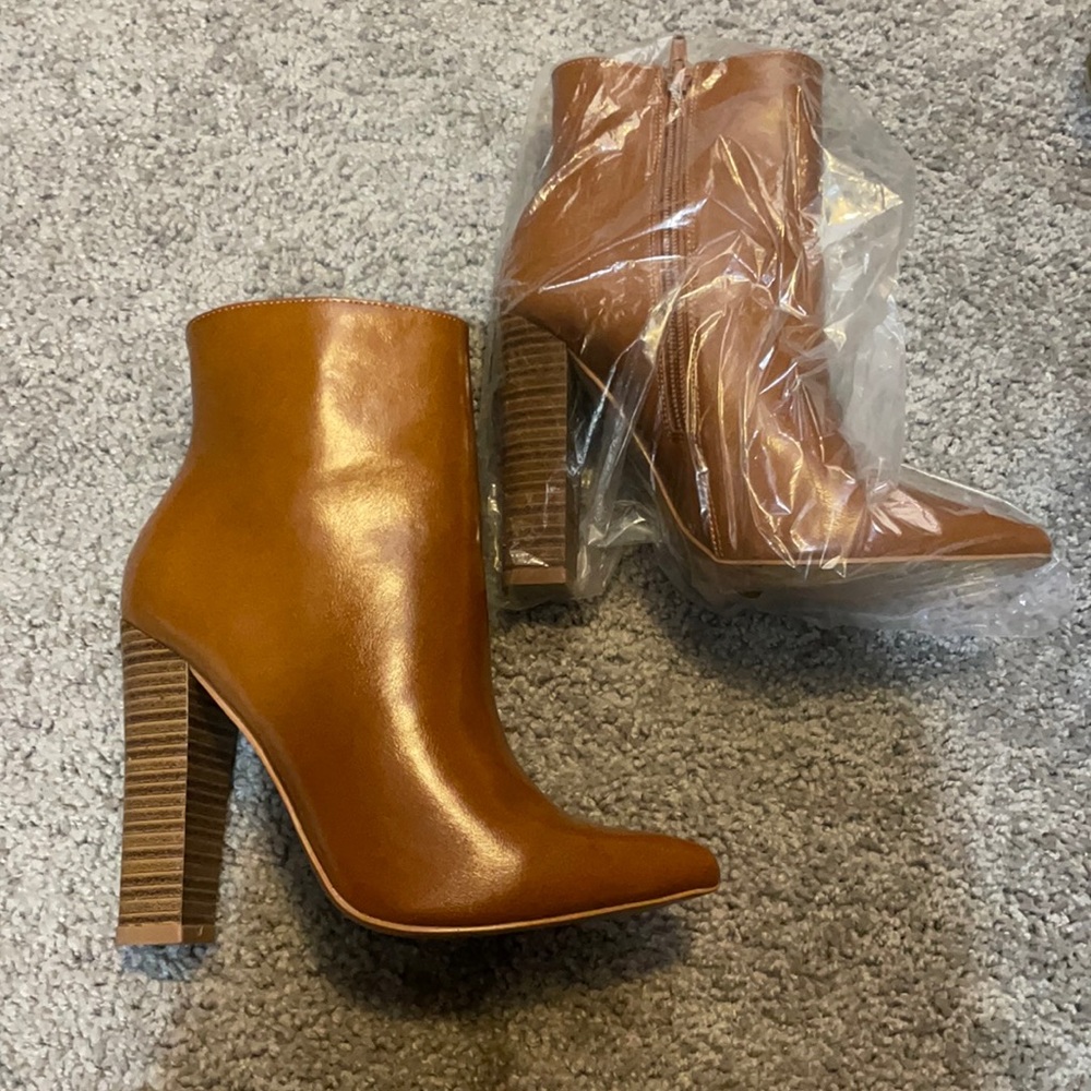 Brown ankle boots